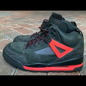 Jordan Spiz’ Ike Sneakers